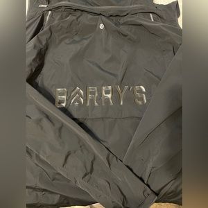 Lululemon Barry’s light weight jacket with hood. Black, size large.